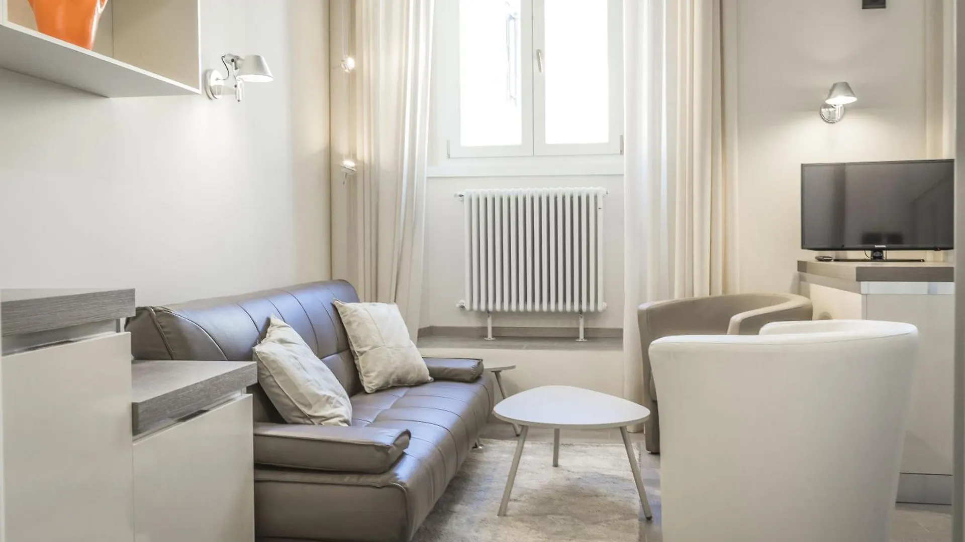 Brera Apartments In San Marco Milan